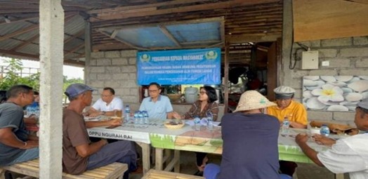 Prevent Land Conversion, Unwar Socializes RTRW Regional Regulation in Subak Sembung