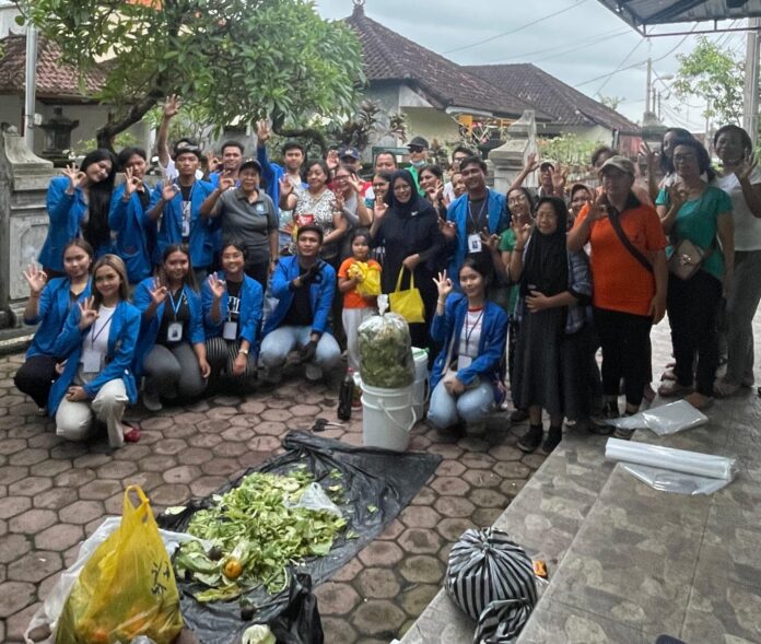 KKN-PMM Universitas Warmadewa Sosialisasi dan Pendampingan Pengolahan Sampah Organik Menjadi Pupuk