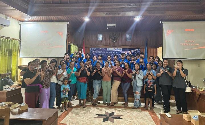 Pilah Sampah Jadi Uang, Program KKN PMM Unwar di Desa Sedang, Badung Diminati Warga