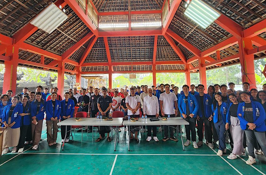 Aksi Sosial BEM Unwar: Edukasi & Bersih-Bersih di Gianyar