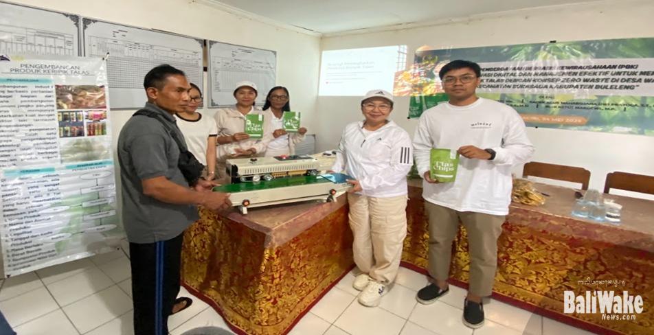 Pendidikan Tim Pengabdian Unwar, Perkuat UMKM di Desa Wanagiri Dengan “Inovasi Digital dan Manajemen Efektif untuk Memperluas Pasar Olahan Talas dengan Konsep Zero Waste”