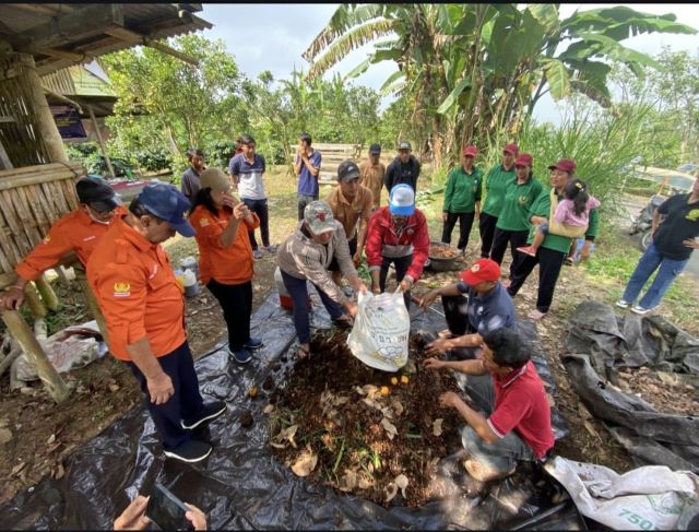 Kelompok Tani di Bangli Didorong Optimalkan Limbah Pertanian untuk Tingkatkan Produksi Jeruk