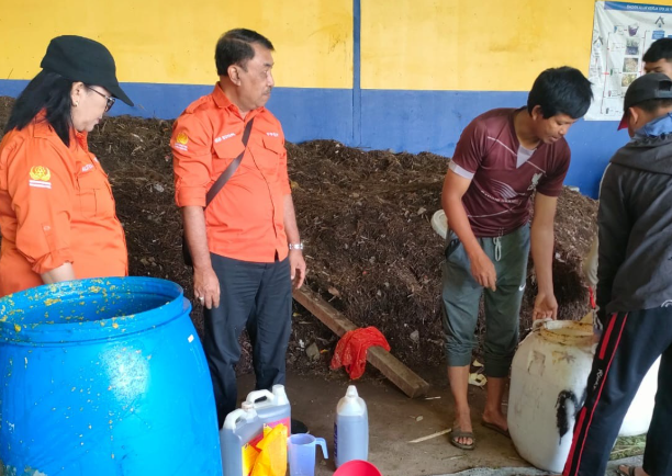 Petani Jeruk Mengani Didorong Manfaatkan Limbah Pertanian Guna Tingkatkan Produksi