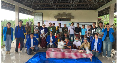 FP Unwar Lakukan Pemberdayaan Subak Taman Dalam Penerapan Teknologi Pembuatan Kompos Trichoderma Untuk Pengendalian Penyakit dan Meningkatkan Produksi Padi
