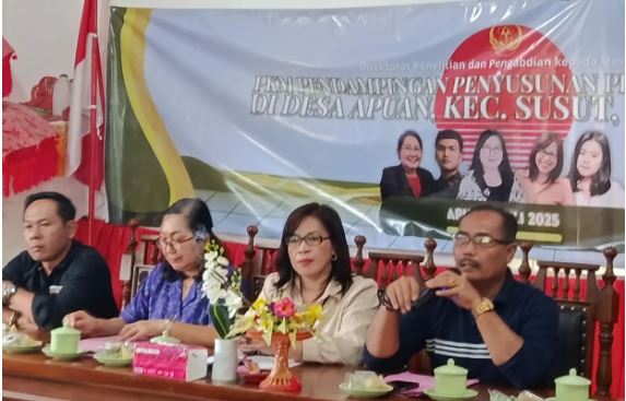 Pendampingan Penyusunan Peraturan Desa: Menuju Pungutan Desa yang Adil dan Transparan di Apuan, Susut, Bangli