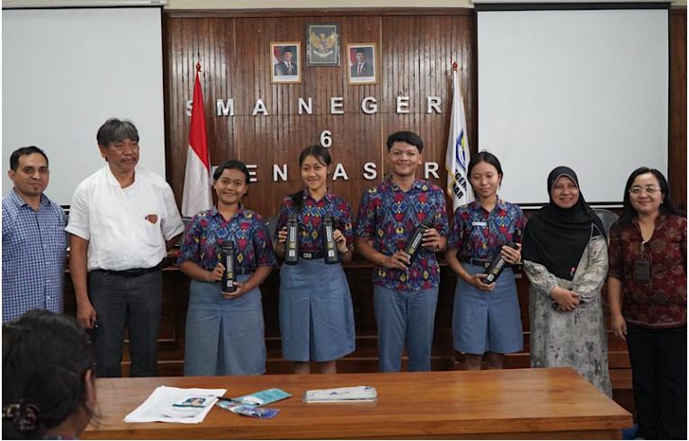 Cegah Kanker Serviks & Pinjol, OSIS Tiga SMA Bali Dilatih Jadi Edukator Sebaya